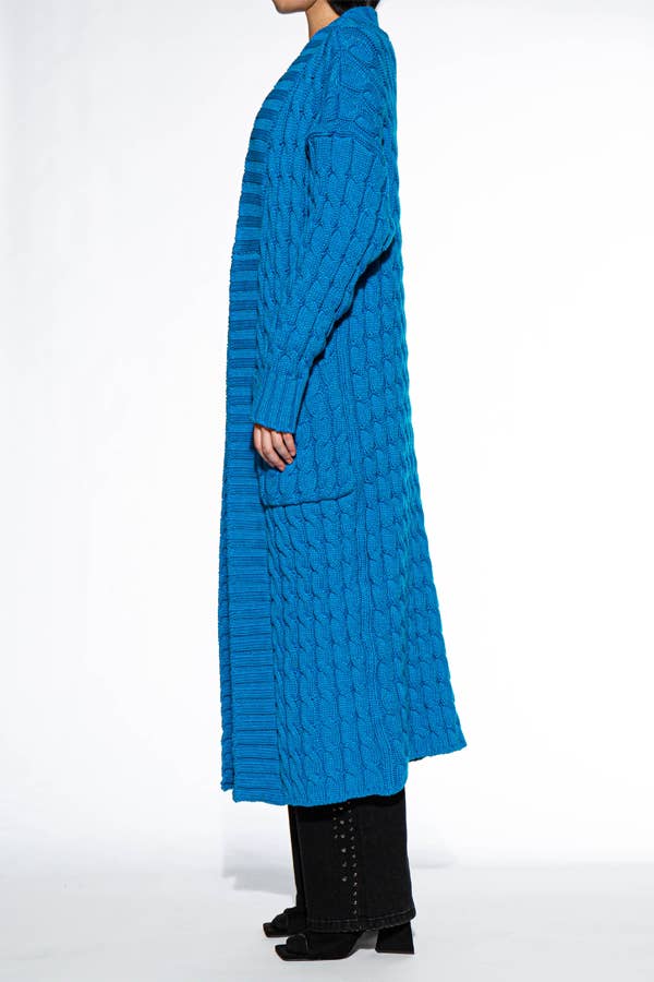 OVERSIZED MAXI CABLE KNITTED SWEATER CARDIGAN